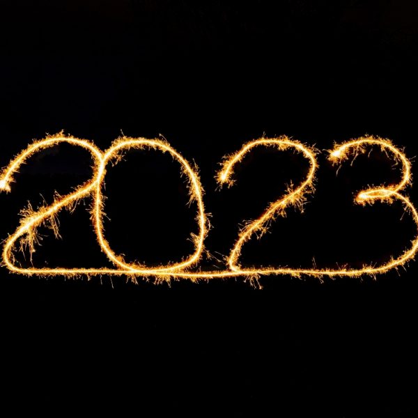2023 written in a sprinkler firework
